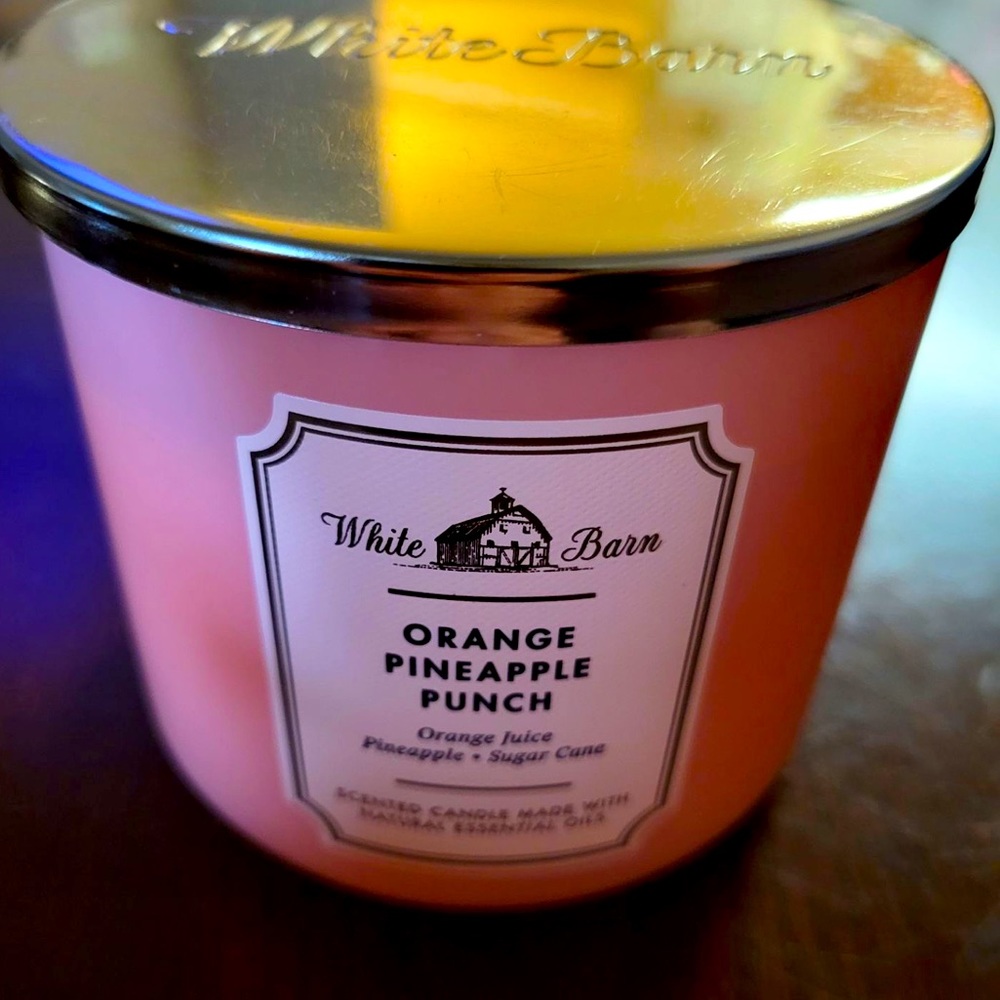 White Barn Three Wick Candle